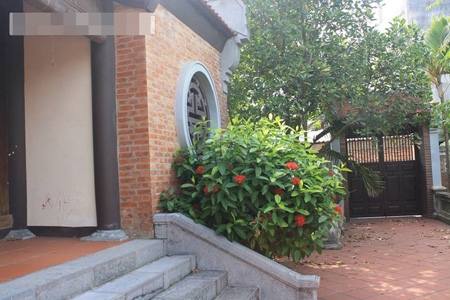 Về thăm nh&agrave; cổ sang trọng của danh h&agrave;i Xu&acirc;n Hinh